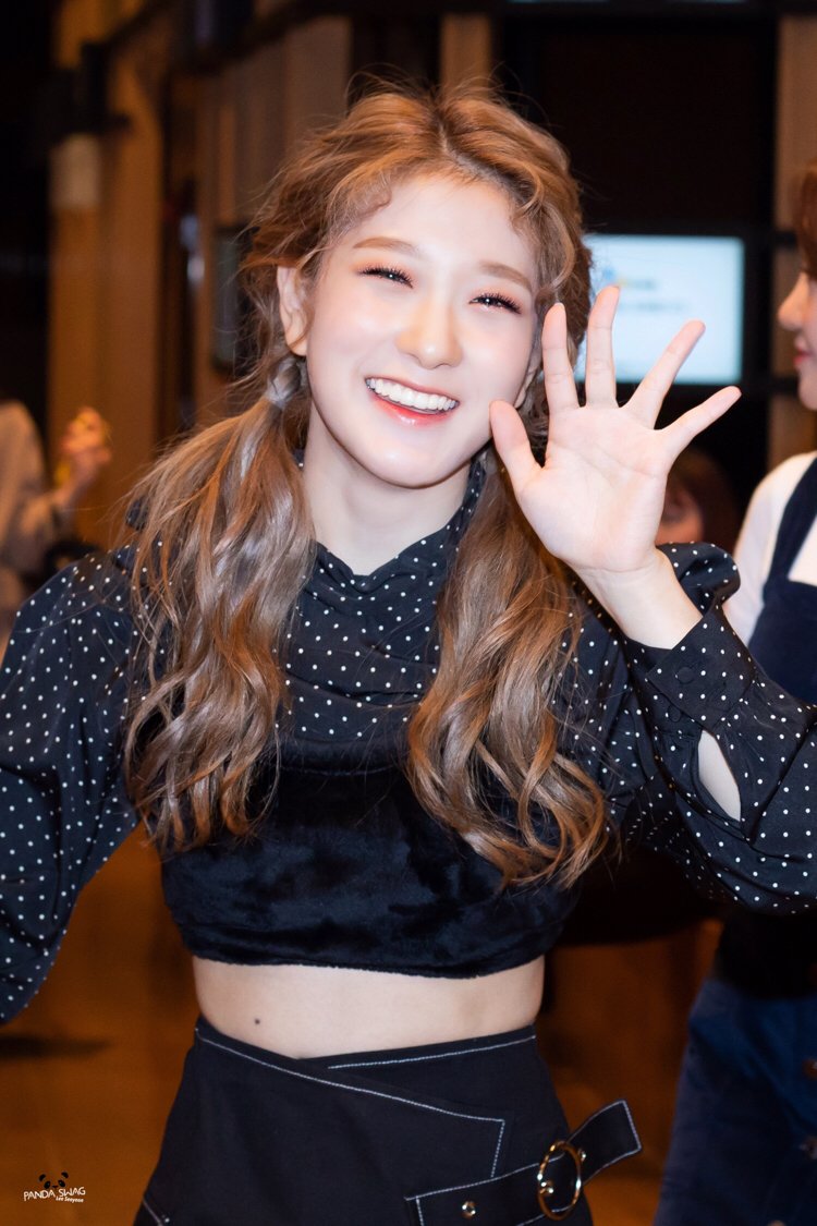 DzV2Hq2VAAE_2Fq.jpg:large