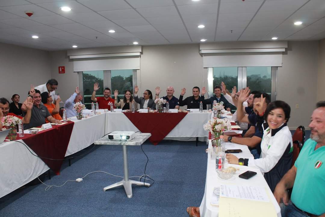 juventudtabasco's tweet image. Tabasco fue sede de la Segunda Reunión Ordinaria de la Región VIII del SINADE, recibimos con orgullo a los estados que conformamos dicha Región; Campeche, Chiapas, Quintana Roo y Yucatán. #SINADE #CONADE #INJUDET