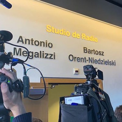 AgenziaCoesione's tweet photo. Attentato di #Strasburgo: il Parlamento UE intitola lo studio radiofonico ai giornalisti di #Euphonica assassinati Antonio #Megalizzi e Bartosz Orent-Niedzielski 👇
https://t.co/qkfVzRdbBL https://t.co/zIW3KxpY6c