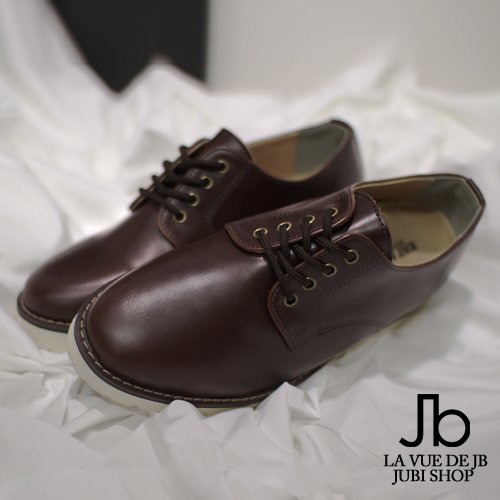 jubishopping's tweet photo. La vue de JB

#쥬비샵
#JUBISHOP

 +7cm  댄디한 세미핸드 마틴 슈즈

키높이 신발이라 티날거같다구? 

겉굽+속굽 포함한 신발이라 크게 티나지않아!

우리 키높이 신발 신어보지않을래?

→ https://t.co/eB3b1AQQKa

#남자신발 #키높이신발 #남자키높이신발 #7cm #남자로퍼 #키높이로퍼 https://t.co/4KE7UBYMpu