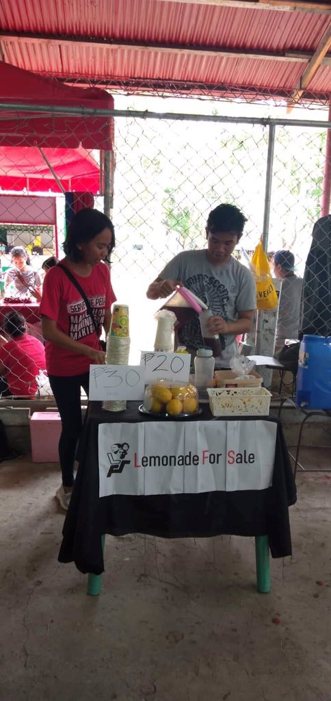 lfsupv's tweet photo. Lemonade for Sale! Get yourself a cup of freshly-made lemonade from your active and militant student leaders for only 20-30php. Catch them today at the UPV Covered Court! https://t.co/mPVRkxKaHK