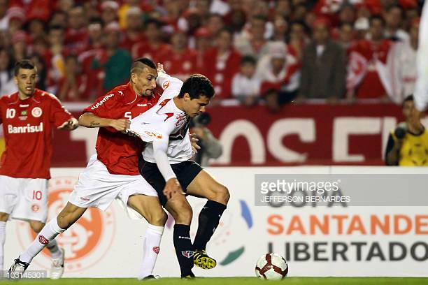 Jeffsci_'s tweet photo. 2010 • 2019 

O tempo passa, mas a raça do Guiñazú segue a mesma. Monstro. https://t.co/z5ha0wbHJM