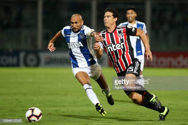 Jeffsci_'s tweet photo. 2010 • 2019 

O tempo passa, mas a raça do Guiñazú segue a mesma. Monstro. https://t.co/z5ha0wbHJM