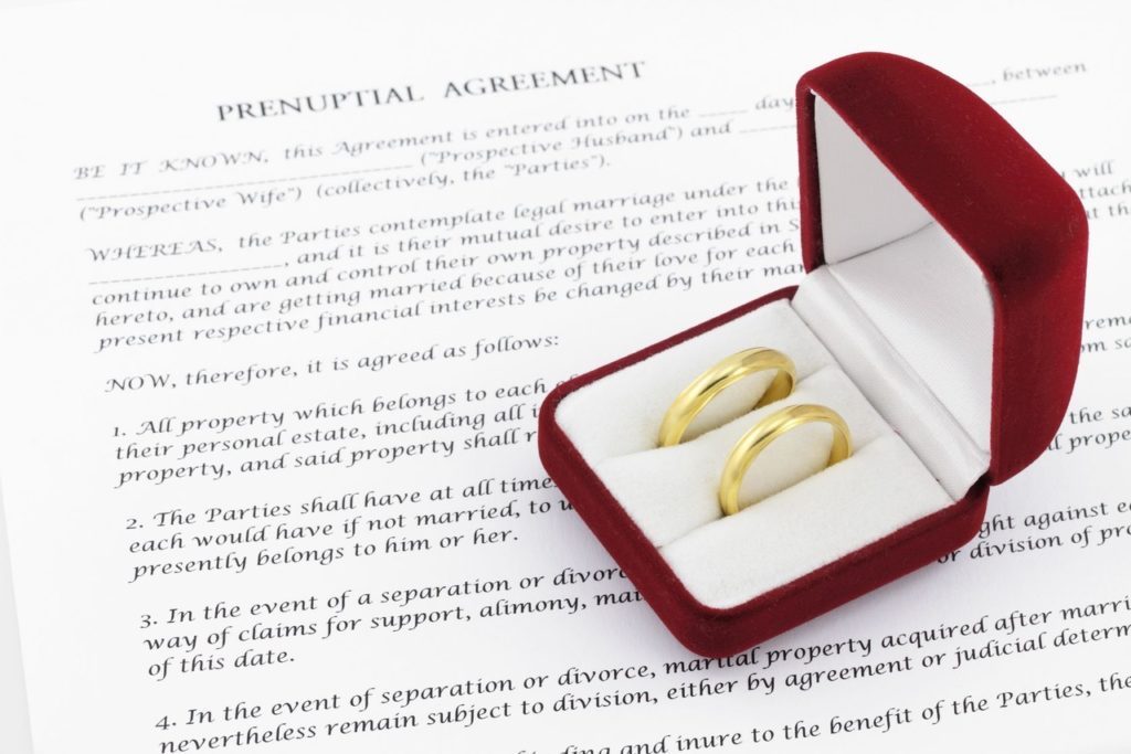 MLTnews's tweet photo. A prenup: A gift of love https://t.co/FadPuptgXZ https://t.co/nxyVJT1TeL