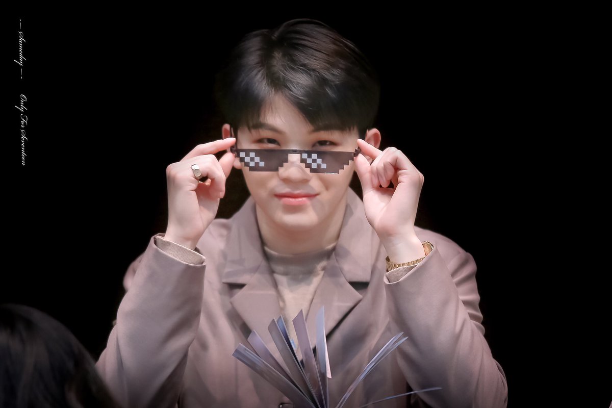 Sameday_1122's tweet photo. -20190209-
목동 팬팍🥰

Now tell me, Who is the BOSS?

#세븐틴⁠ ⁠⁠ ⁠ #SEVENTEEN⁠ ⁠⁠ ⁠ ⁠⁠ #WOOZI #우지 #이지훈 #ウジ https://t.co/1pidK19Rji