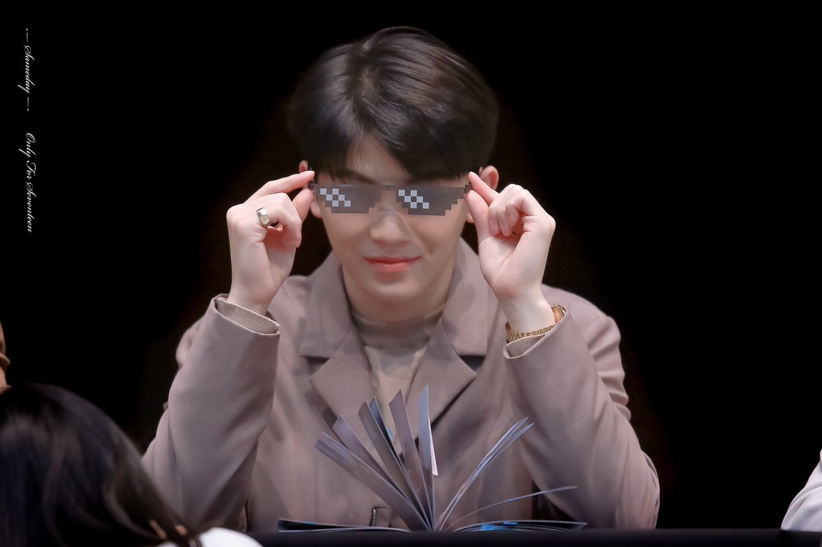 Sameday_1122's tweet photo. -20190209-
목동 팬팍🥰

Now tell me, Who is the BOSS?

#세븐틴⁠ ⁠⁠ ⁠ #SEVENTEEN⁠ ⁠⁠ ⁠ ⁠⁠ #WOOZI #우지 #이지훈 #ウジ https://t.co/1pidK19Rji