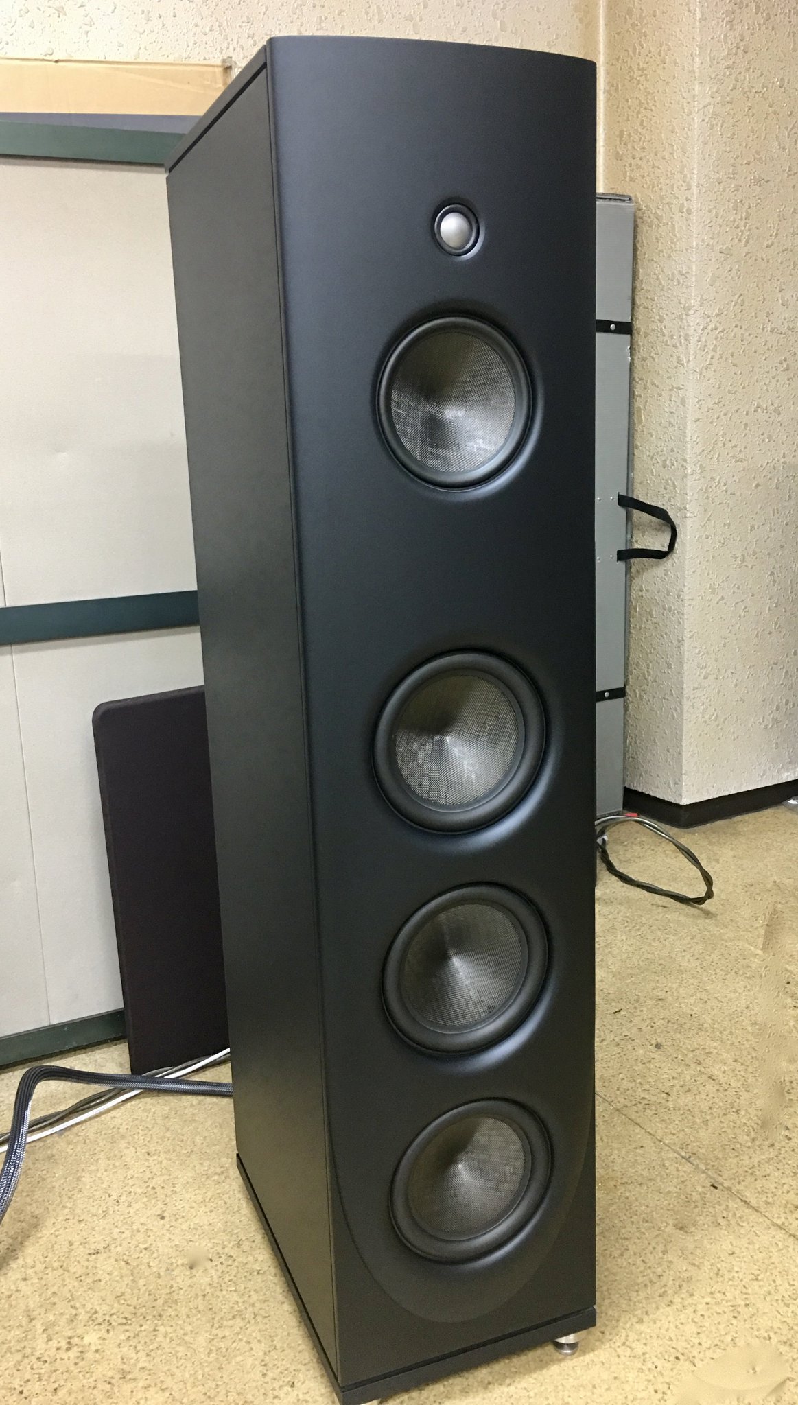 DzVGewFUcAEJin_.jpg:large