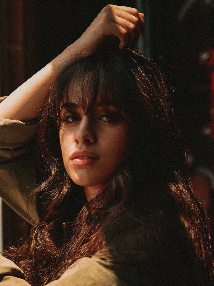 thingsaboutcamz's tweet photo. #Consequences #BestLyrics #iHeartAwards @Camila_Cabello https://t.co/Dy87M5XzkY