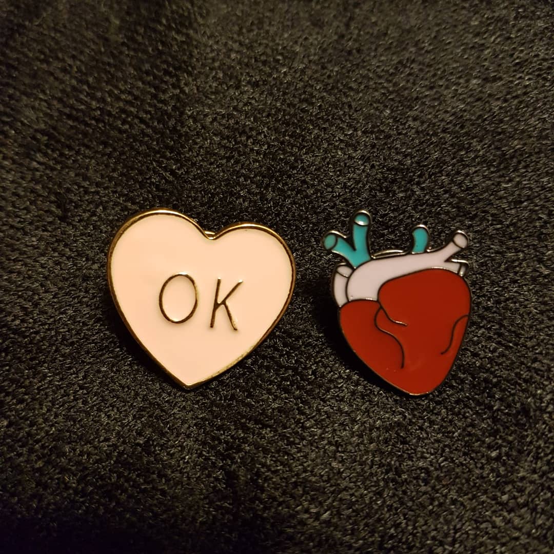 GalvanizeButton's tweet image. SWWWWWIIIPPPE - We've got you covered for Valentine's!
.
.
.
.
#pins #pinbacks #buttons #badges #startup #newbusiness #newbiz #entrepreneur #diy #ladyboss #pingame #pingamestrong #acrylics #accesories #enamelpin #enamelpins #patches