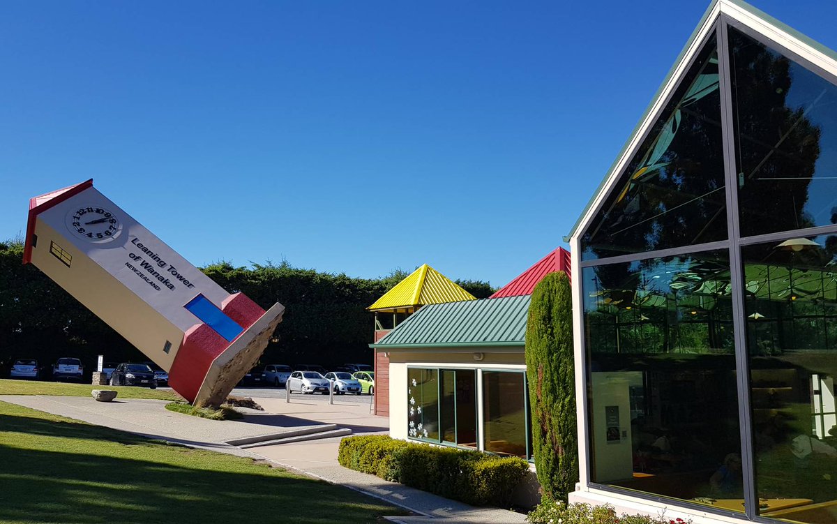 gaugepunk's tweet image. I went to Puzzling World! as-seen-in-rolling-line #puzzlingworld #NewZealand #RollingLine