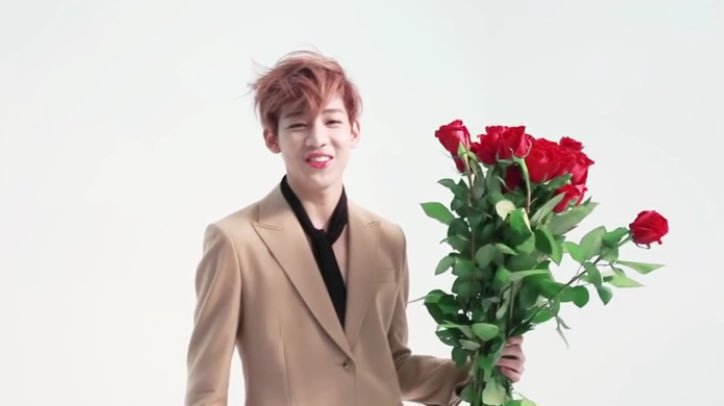 fearn_p's tweet photo. Happy Valentine's day. 💜❤🥰
#MarkBam #MTBB​ #Mark #BamBam #marktuan 
#마크 #뱀뱀 #맠뱀 #쏘스윗 #bambam1a #got7bam #got7mark #มาร์ค #มาร์คต้วน #มาร์คแบม #แบมแบม https://t.co/1G4SAY3avr