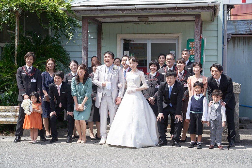 Jp 日本郵政株式会社 日本郵政グループ Tvcm はじめての通帳篇 結婚式篇をご覧頂きありがとうございました Webサイトでは引き続きスペシャルムービーと共にご覧頂けます 窪田正孝 日本郵政 郵便局 メイキング写真 イラストレーター