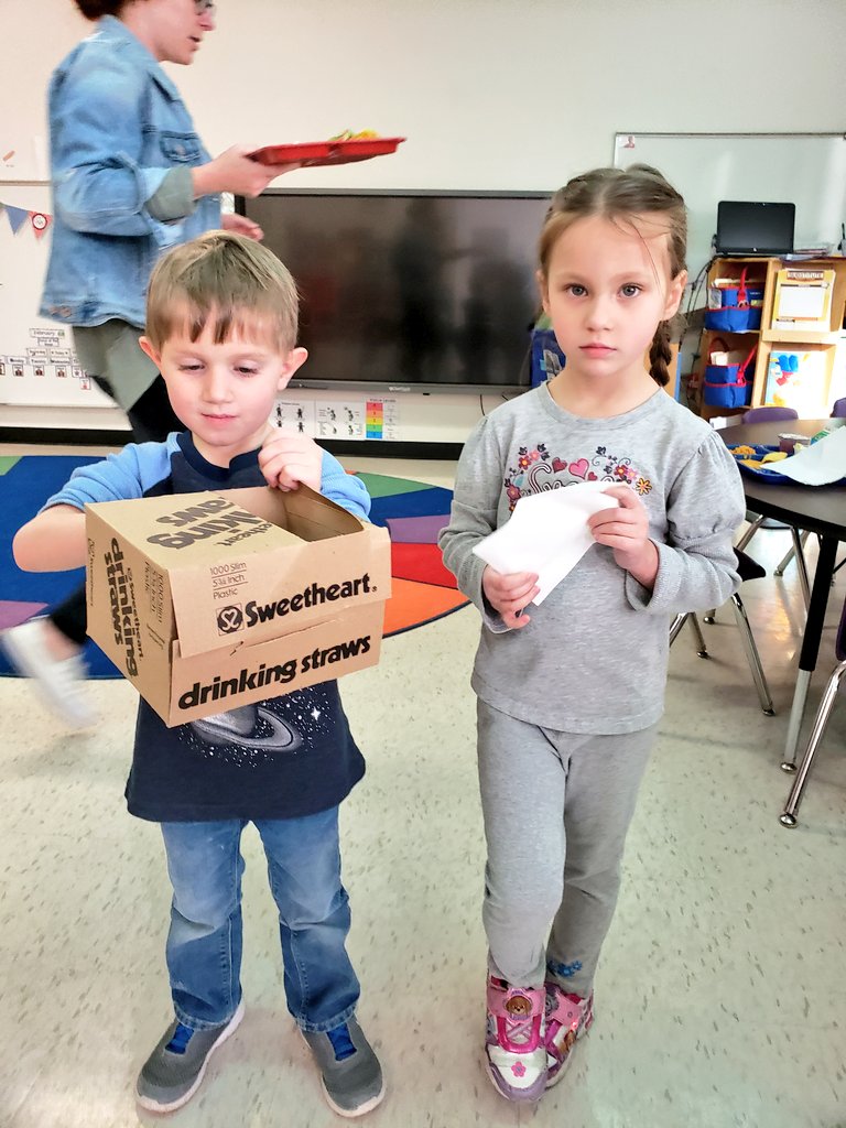 HeatherAnnGill's tweet photo. Teaching peer related social skills is a Top 5 essential classroom practice. Giving kids the tools they need to succeed in life! These preschoolers are so responsible and great friends!! @GoHCFalcons #pyramidmodel #PBIS #ecmtss #Buildthatbridge https://t.co/MBzG3nCaFY