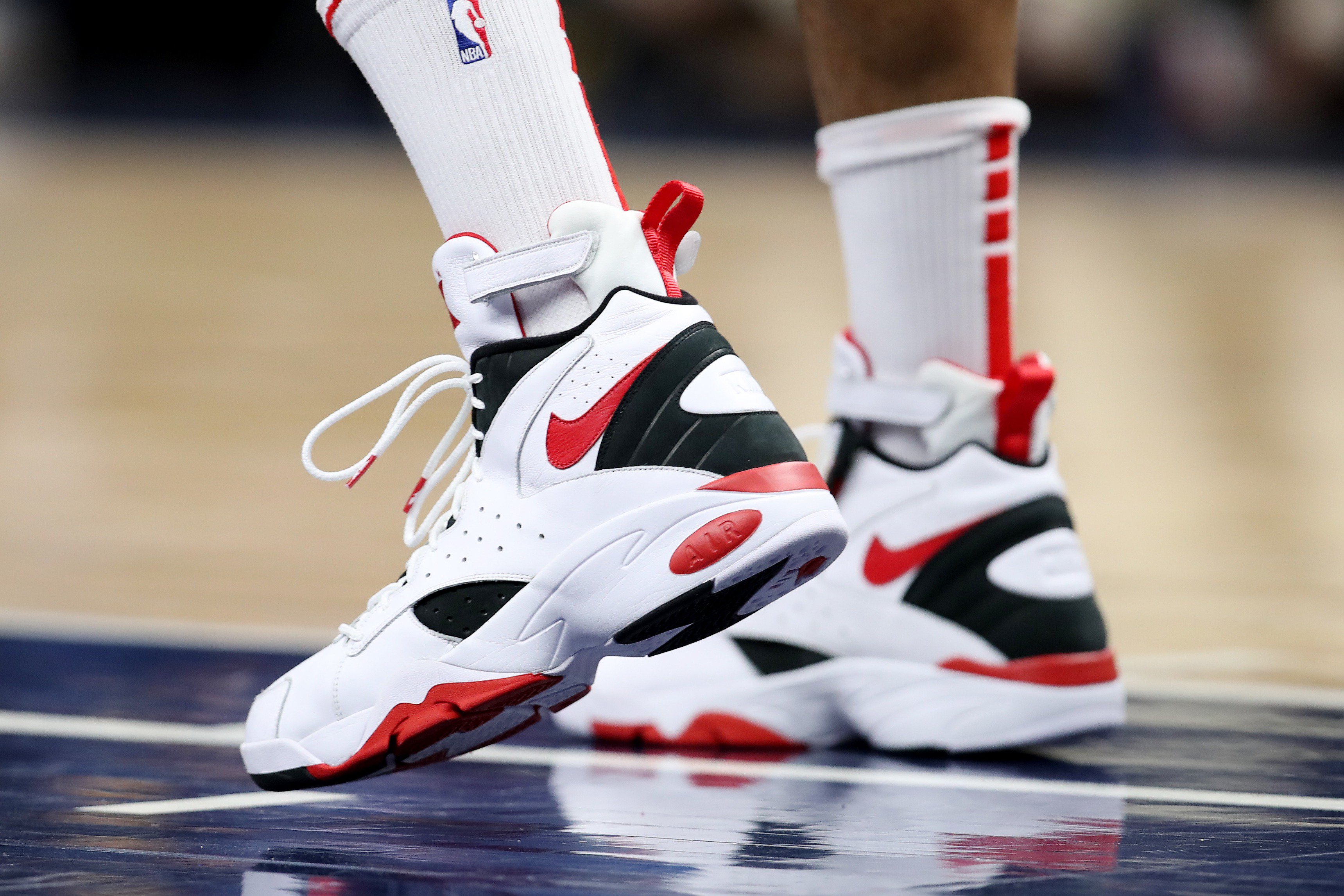 Nike air maestro hotsell 2 on feet