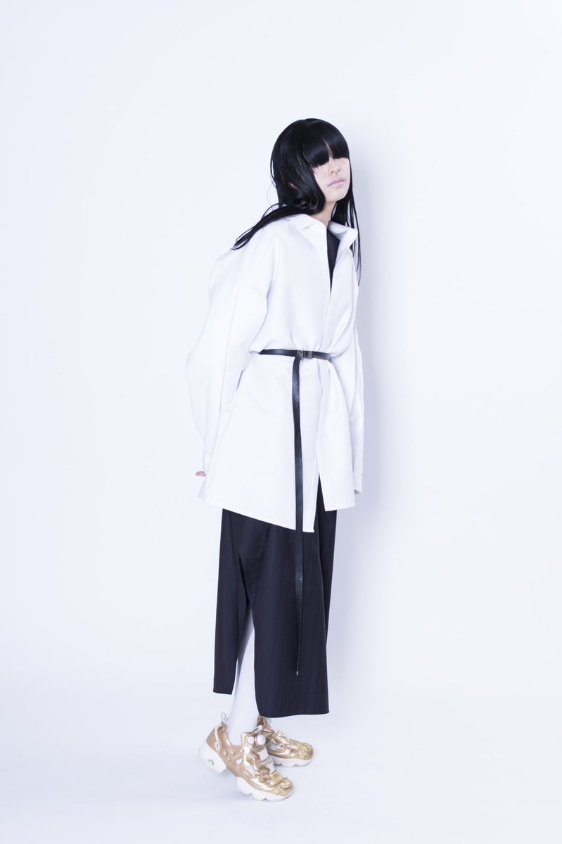 ebiflying08's tweet photo. "MATSUNO RINA" RISHU s/s19
Model:Maya Honda
Photo: Haruka Oka
Make-up:Ayaka Nakamura
Stylist:Kanami Fushio
#rinanan??? https://t.co/4DlHJzjLCC