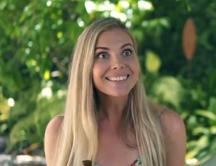 JamieWall2's tweet photo. Say what you want about this ad, but you have to admit this girl absolutely nails her role as a Young Nat. https://t.co/SIttbnA02h