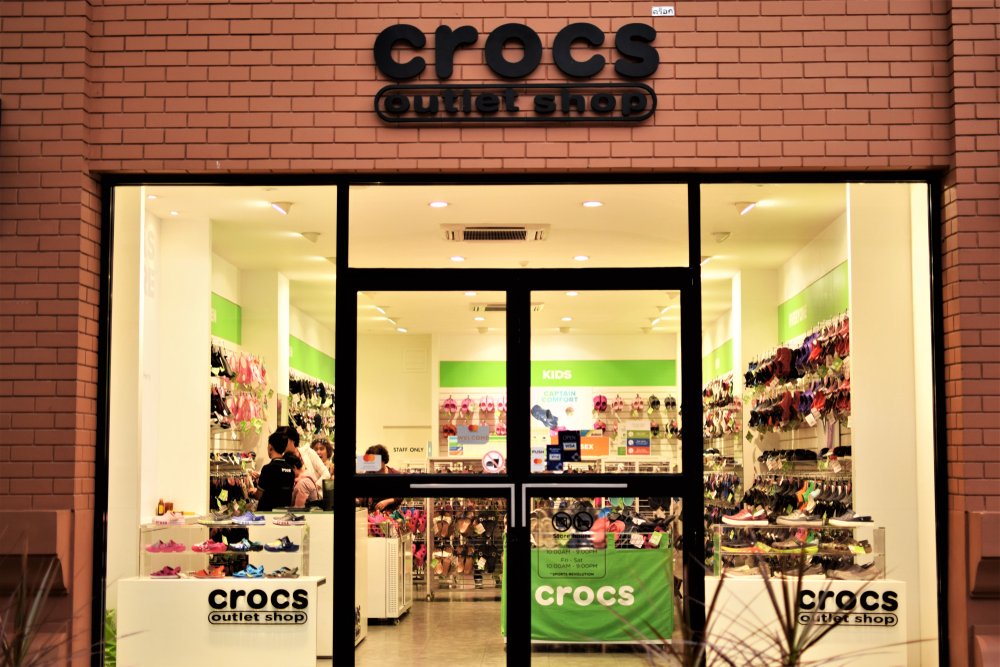 crocs brand factory