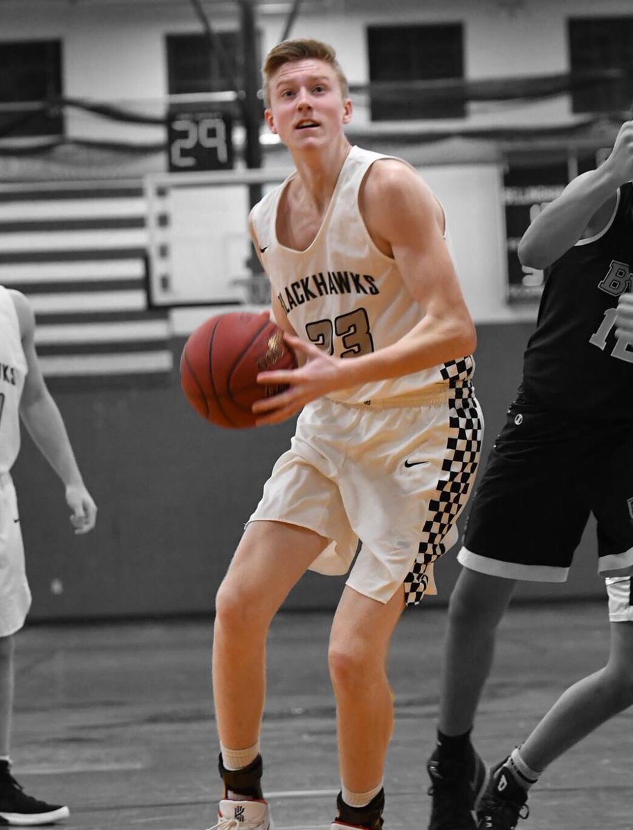BellinghamHawks's tweet photo. 👀SOON👀 #Feb15 #TVLChampionship #SeniorNight #PackTheDojo #RollHawks🦅 https://t.co/zhbzsuNfpZ