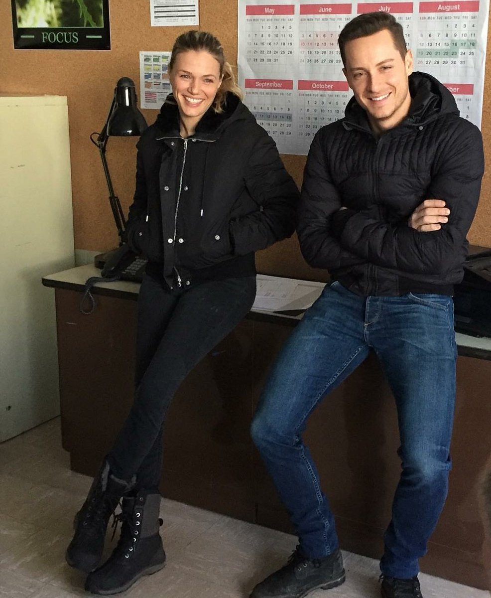 One Chicago NBC Multiseries Partners {Jay Halstead & Hailey Upton