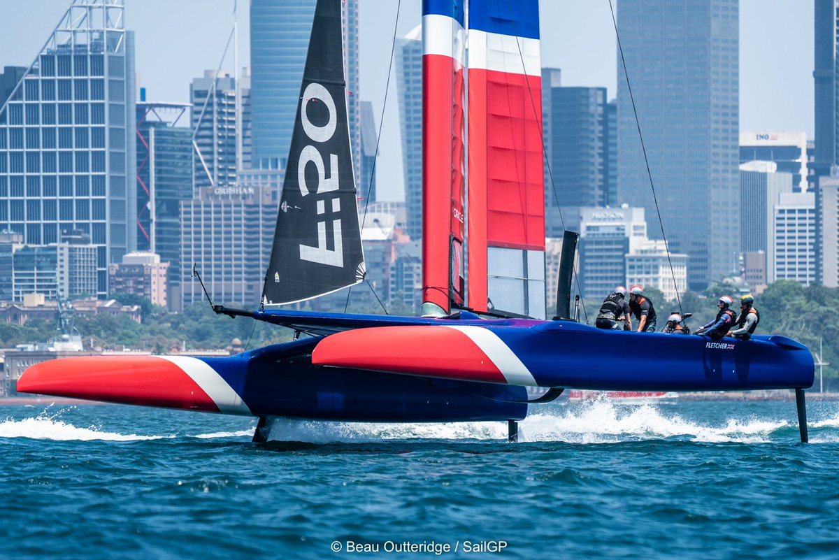 SolentEventsLtd's tweet image. New @SailGP mobile app launched! Follow @SailGPGBR 's progress as they compete for the $1,000,000 prize money! #SailGp #foilingfun