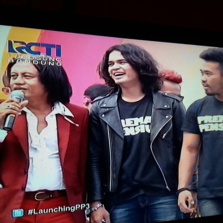 ayo pergi bersamaku on #BIGOLIVE bigo.tv/sid/2111861067…