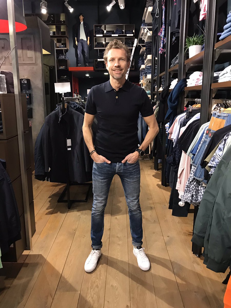 Sample Leiderdorp tweet media