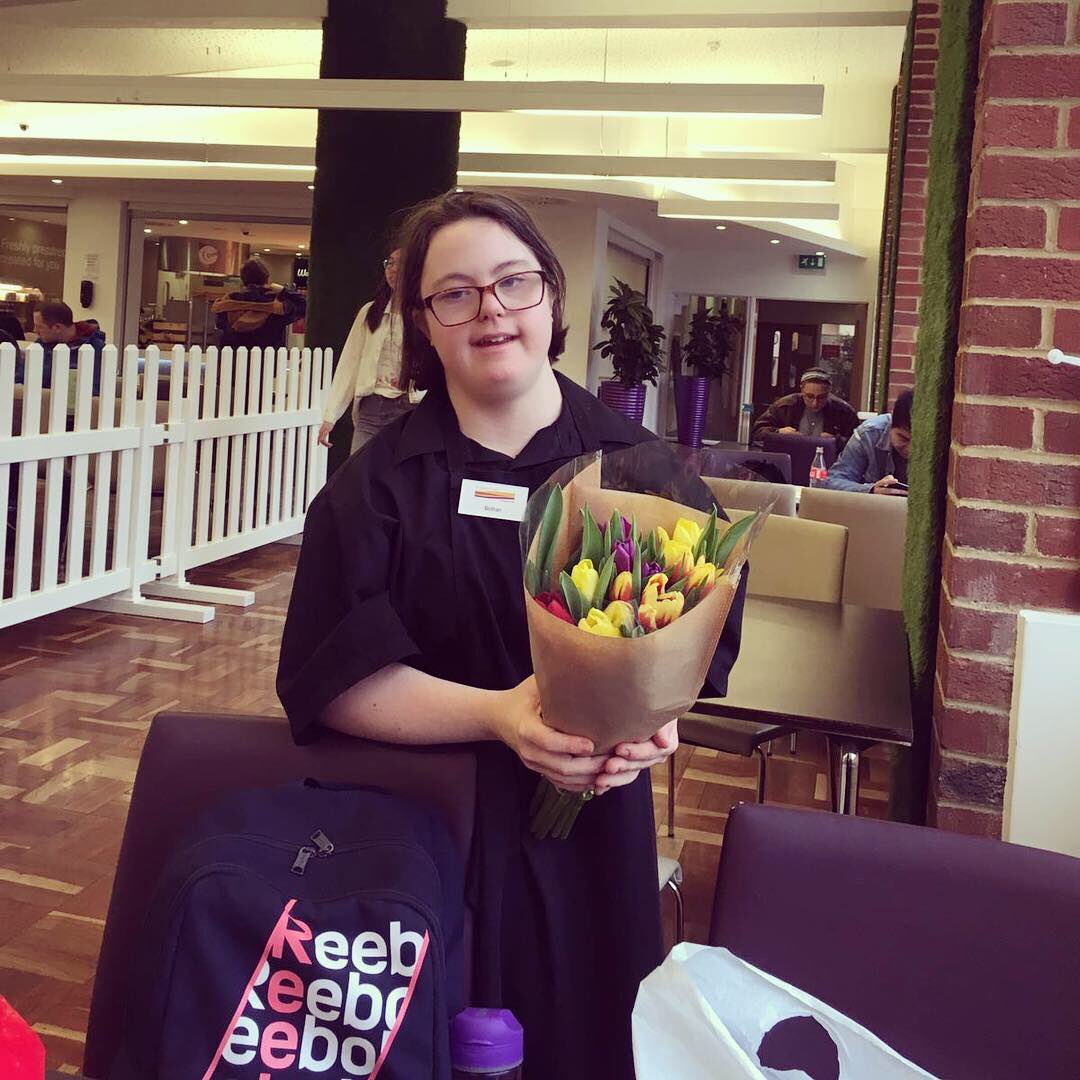 Bethan had a fantastic birthday at her Supported Internship Employer @SussexUni She received so many gifts from her team- it just goes to show how valued in the workplace she is!💙🎈
#HappyBirthday #TeamDomenica #RemovingBarriersToWork #LearningDisabilities #SupportedInternships