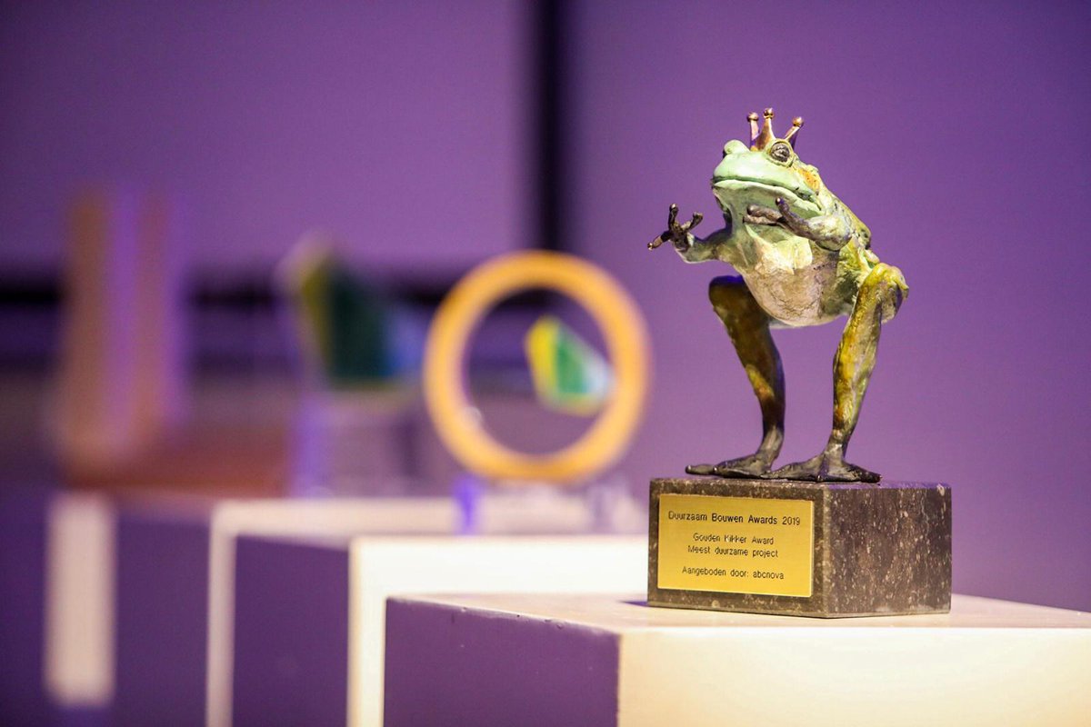 En de winnaar binnen de categorie meest duurzame project is: De Leister Igge!! Van harte gefeliciteerd met de Gouden Kikker. Meer lezen over De Leister Igge? bit.ly/2SIFqb1 #DGcongres #itgietom