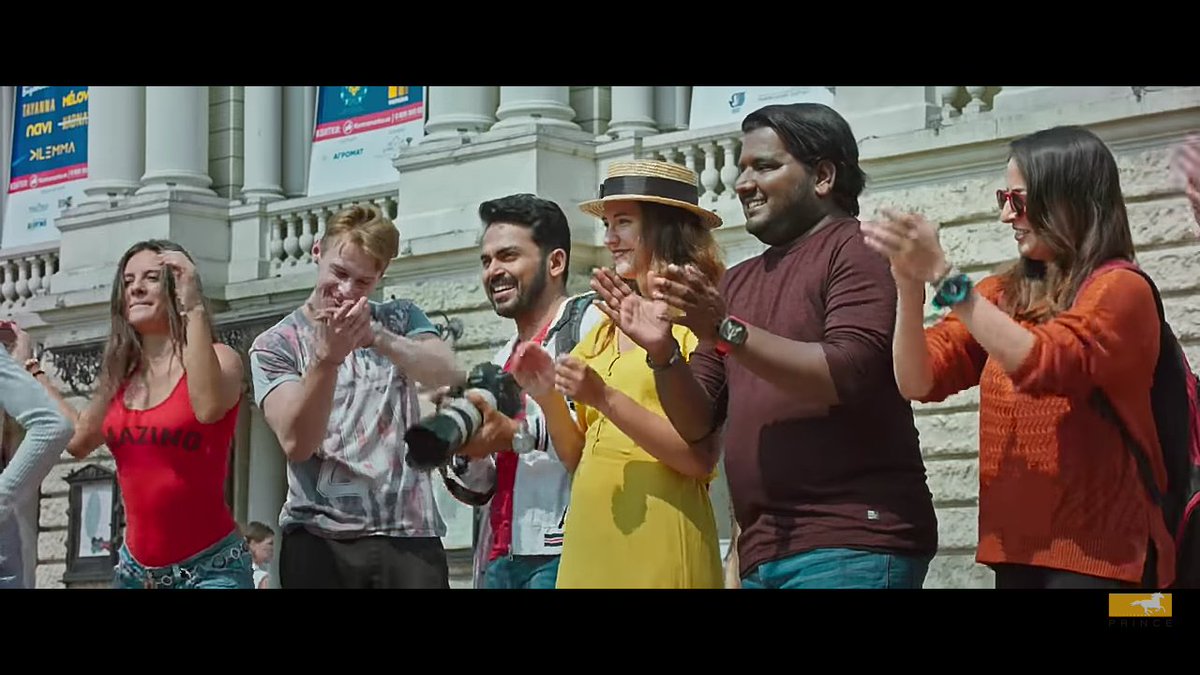 Mediakarann's tweet image. #DevReview #DevFromToday 

- CUTE LOVE scenes &amp;amp; Scintillating Grand Production Values. 
- Cake walk performance by @Karthi_Offl who was seen in happy-go-lucky persona. 
- @Rakulpreet excels in matured character who sports Posh &amp;amp; gritty business women 👌
- Solid technical Work