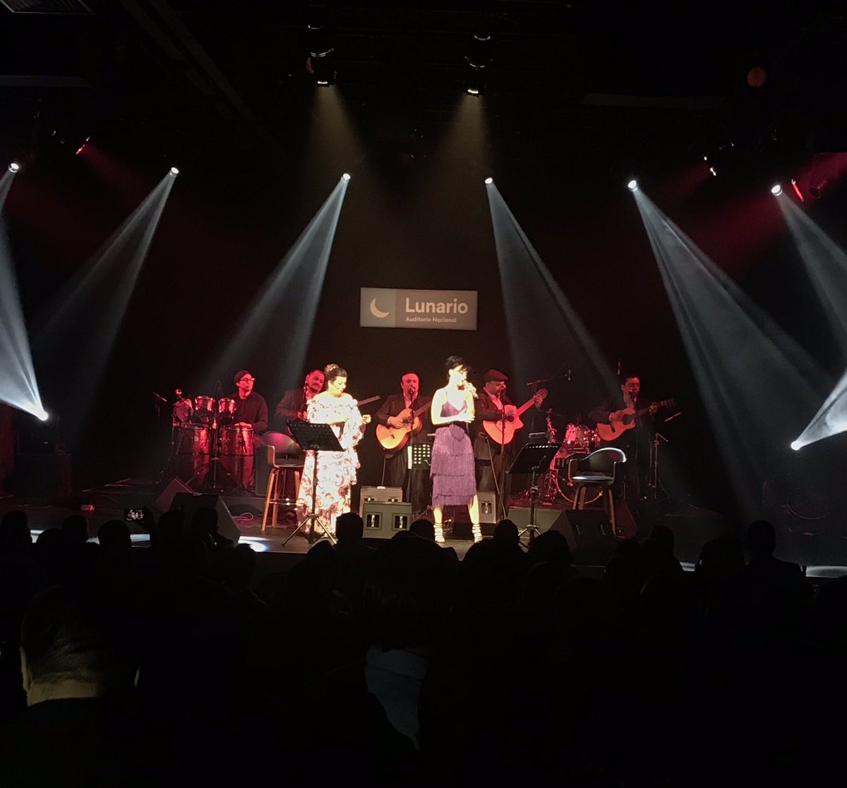 MariannaCarrion's tweet photo. Esta noche, primer #LunarioBohemio con @SusanaZabaleta y @margaritacumbia con #Losjuglares en @LunarioMx. ¡Gran noche! https://t.co/cMwgzMNCLl