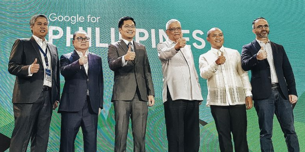 pldt's tweet photo. Tech giant @Google has partnered with PLDT, Inc. and its wireless subsidiary Smart Communications, Inc. for the establishment of “open, free and high quality Internet access” in 50 locations around the country.  #Google4PH via @zsazsa_chua @bworldph https://t.co/o377H0zsst https://t.co/5n6V4racRI