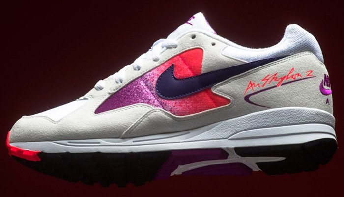 trainers deals twitter
