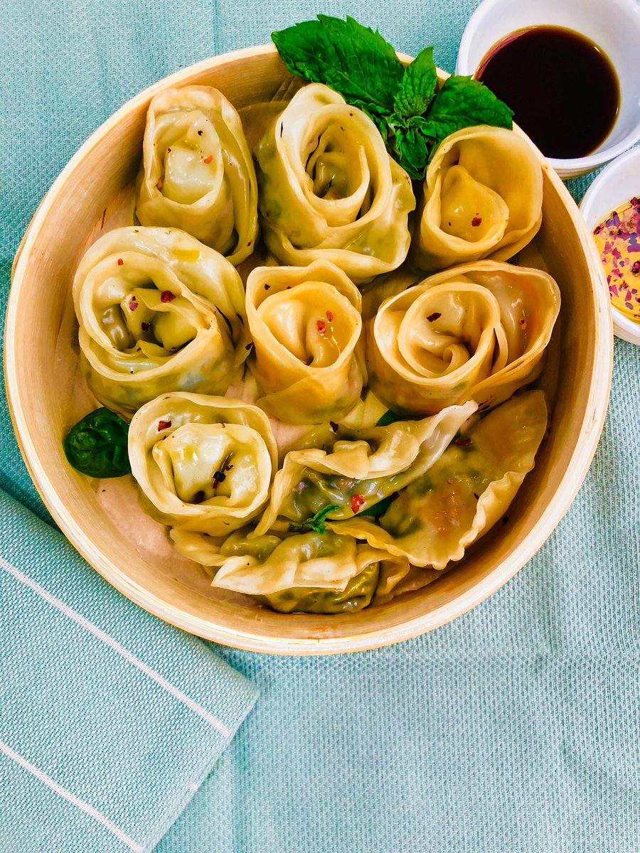 rosetteibra's tweet photo. #dumpling roses á la #tasty style #homecook #asia #asiancuisine #asianfood #asianflavor #flavor #food #mkr #mkraustralia  #foodie https://t.co/u3D8qx3XIp