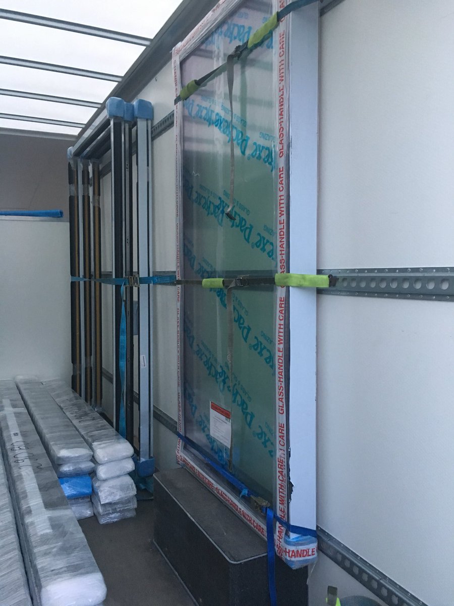 GLASSROOFSUK's tweet image. Stock 1m x2m flat roof light ,, ordered 5pm last night delivery this morning to site, need roof lights quickly we have 6 sizes in stock