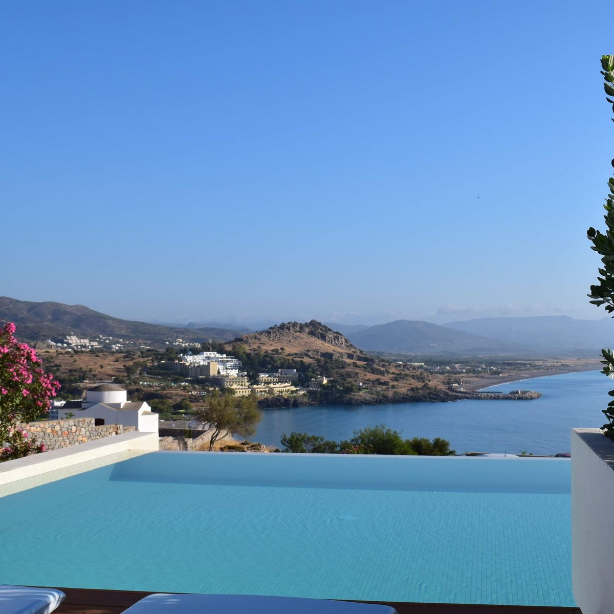 Lindos Mare tweet media