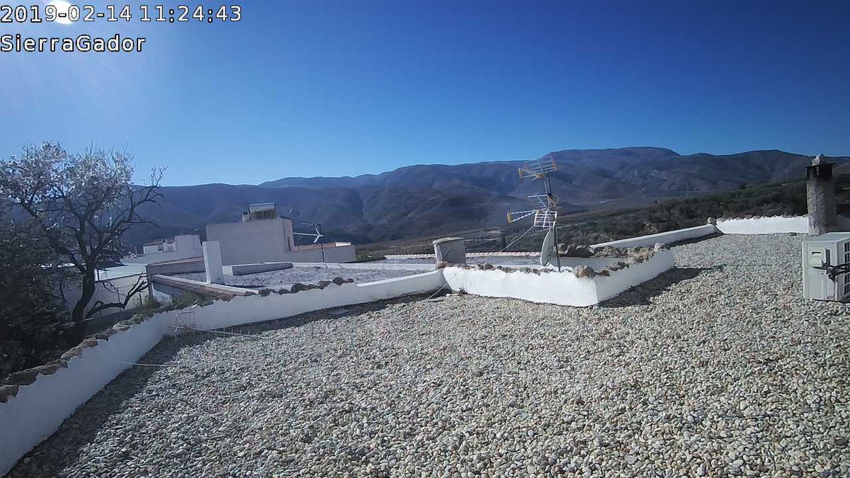 Está pasando en #Padules Temperatura: 9.6ºC Viento: 0.0 km/h Dirección WSW aytopadules.com #SierraNevada #Alpujarra #Almería