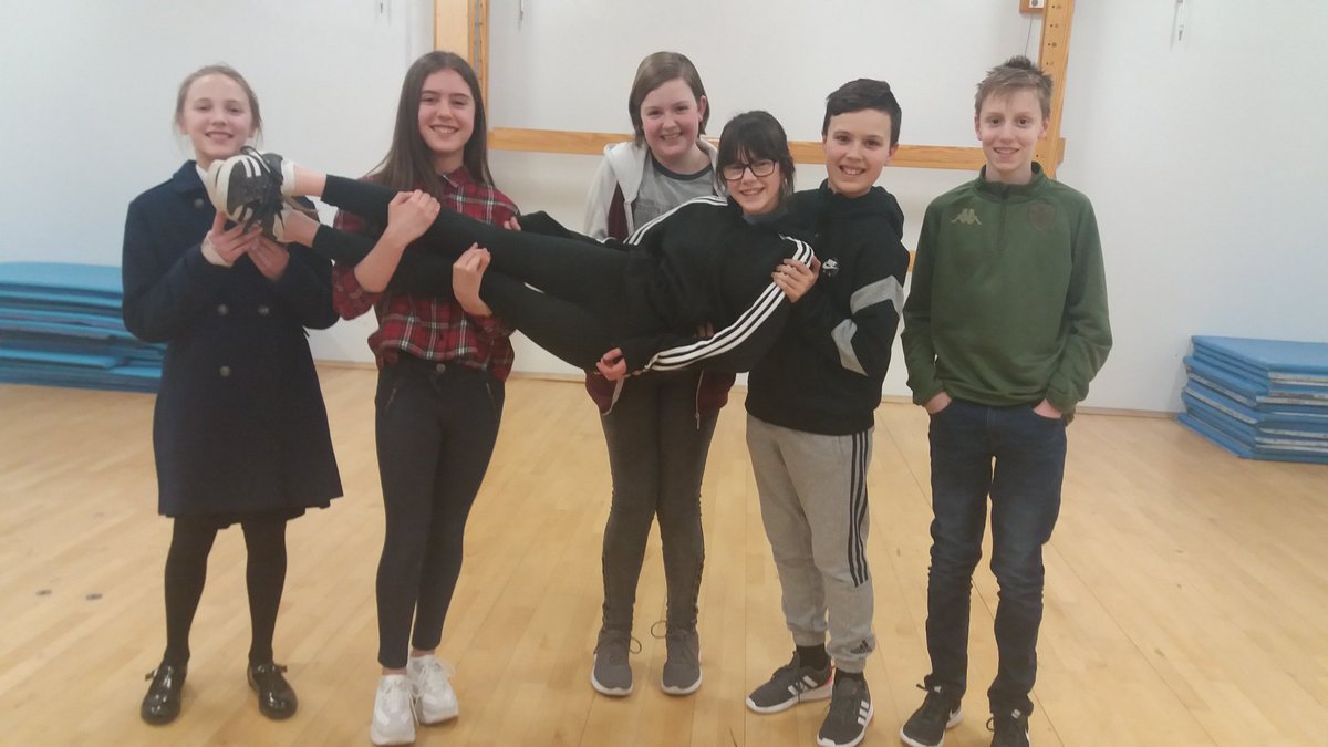 OACA_PE's tweet photo. After a great launch night for our new Sports Scholars -  some of the students got a little carried away!
Congratulations to all successful candidates! https://t.co/YJyLc997QB