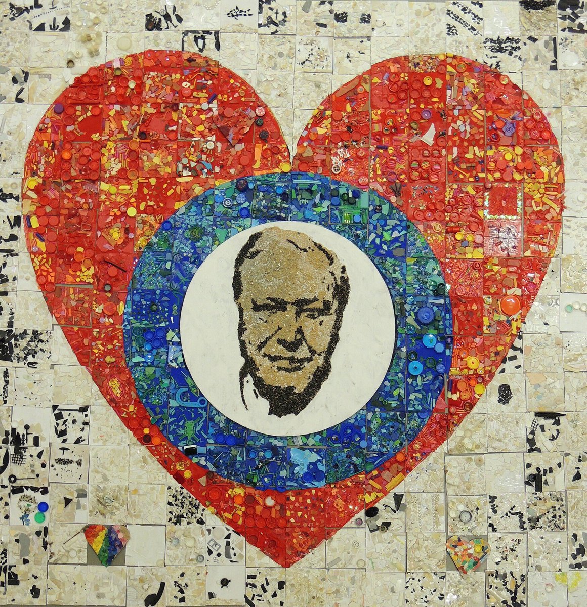 Our 3rd heART project made from 1000s of micro & macro plastics picked up from Cornwall’s beaches. Thought up by @ei8htdesign & Head of Art Rachel Miller created by Yr 7 @BudeSchool #ShowYourBeachSomeLove #ValentinesDay⁠ Sir David Attenborough this is for you 💙🌍 #CleanerSeas