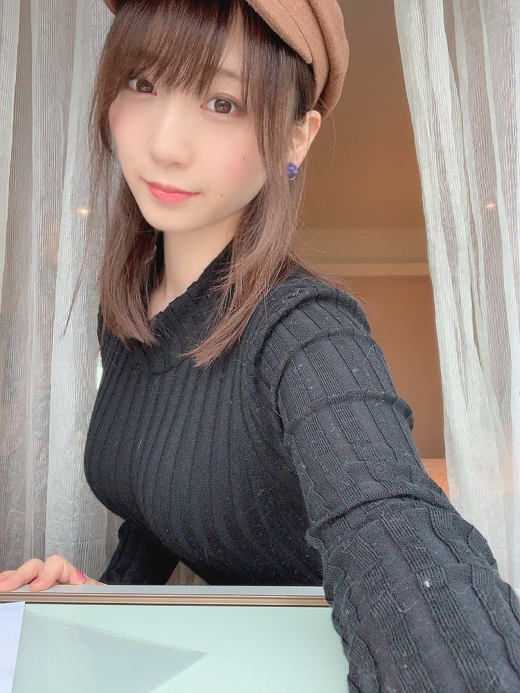 伊織もえの巨乳画像25