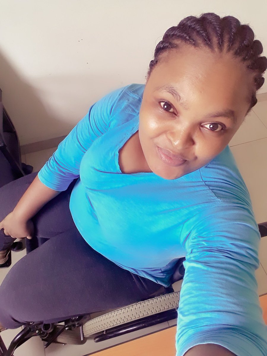 BLiketso's tweet photo. Its vilentines day 
Nd anginandaba
Nje ngyazithanda mina ❤❤❤ https://t.co/wF5Z2pZdrv