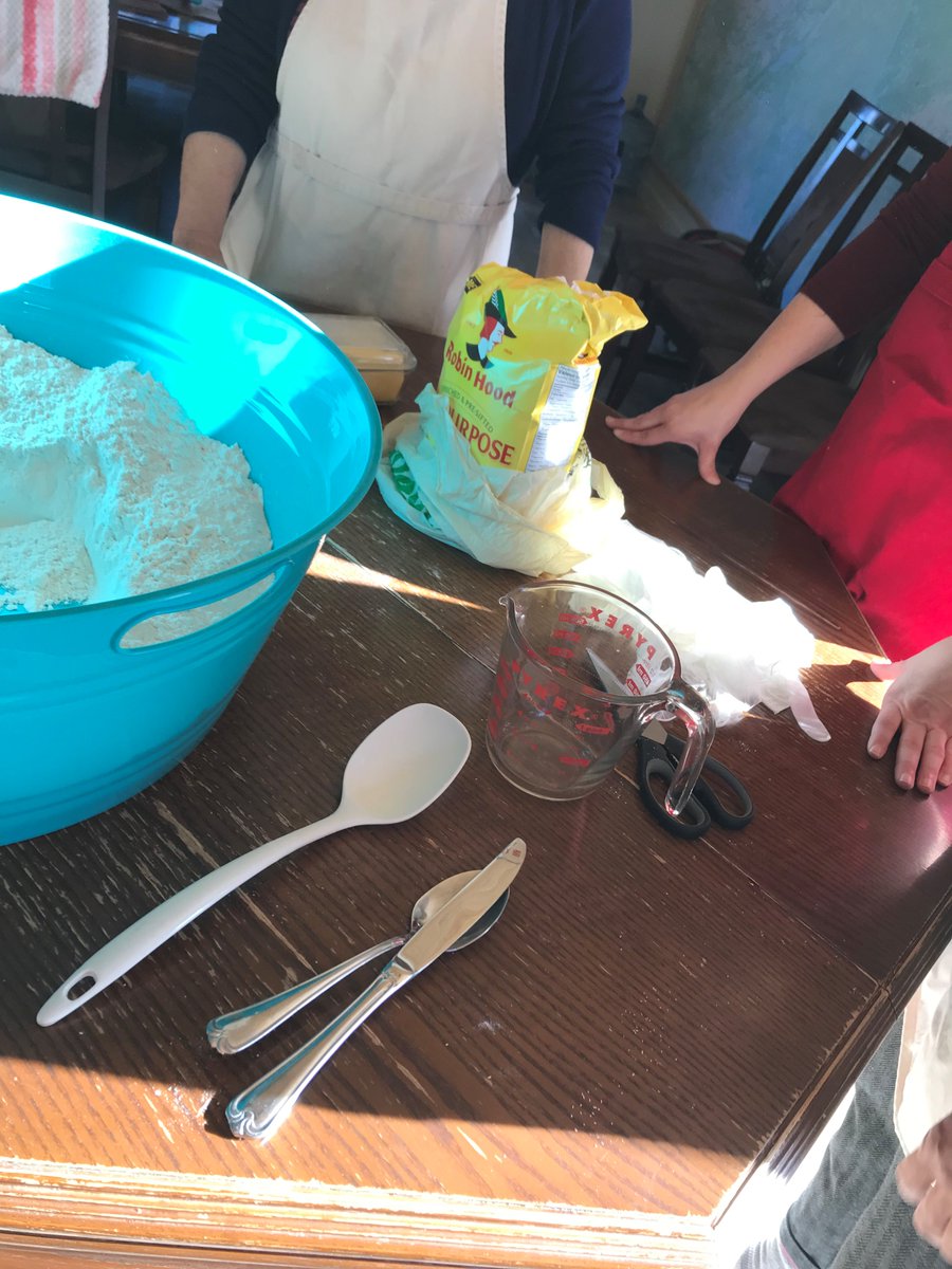 LakeLandNL's tweet photo. Homemade bread tools and ingredients, what you need to bring, nothing. The Inn will supply all as part of your experience #foodtourism #experience #cullinary #baking #cookingmaster #cooking #Central #centralnl #cookinglessons #yum #homemade #recipeoftheday #Hospitality https://t.co/ijOkiu3Phy