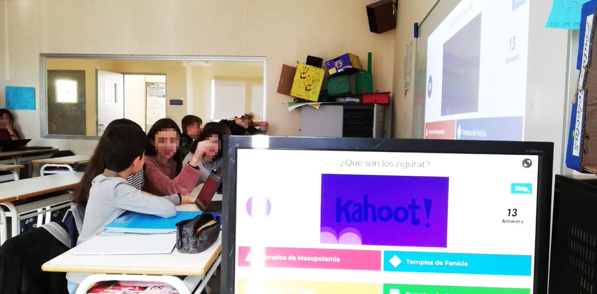 ColeEstudiantes's tweet photo. Having fun while learning #History.
1st of Secondary students test themselves about the ancient civilizations with #Kahoot.
#LearningByDiscovering https://t.co/KngF6IOknl