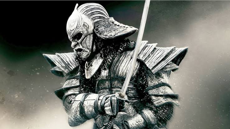 SAMURAİ DÜŞÜNCESİ
▪Kazanacağını sanırsan kaybettin!
▪Kaybetmekten korkarsan kaybettin!
▪Düşmanın gücüne odaklanırsan kaybettin
▪Düşmanını küçümsersen kaybettin!
▪Kendinden şüphen varsa kaybettin
▪Kibirlenir ve korkarsan kaybettin!
Sadece SAVAŞMAYA odaklan!
@ulvisaran