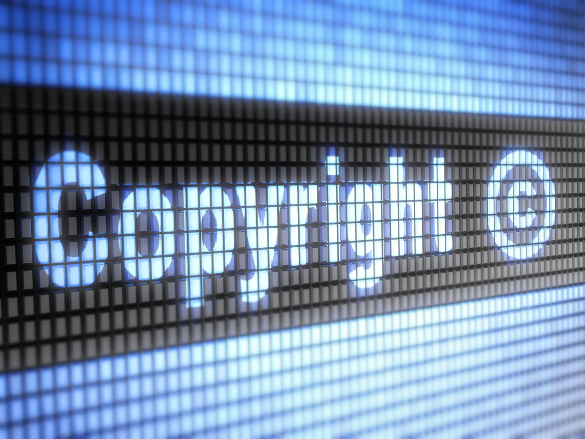 DigitalEU's tweet image. #Copyright directive agreed. Yesterday, @EUCouncil @Europarl_EN &amp;amp; @EU_Commission reached a breakthrough to modernise copyright©️rules. 
This will benefit all creative sectors, press, researchers, educators, cultural heritage institutions &amp;amp; citizens ➡️ bit.ly/CopyrightAgreed