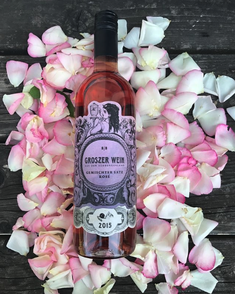 GroszerWein's tweet photo. ALL YOU NEED IS LOVE AND WINE – HAPPY VALENTINE'S DAY FROM GROSZER WEIN https://t.co/T8dghw95pJ