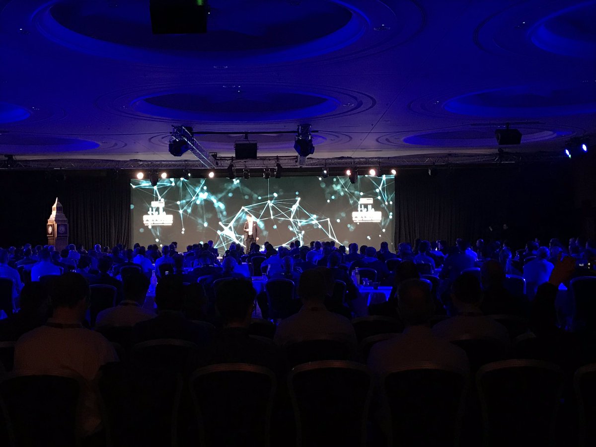 KarenSum2's tweet photo. Hello Day3 and to #HiltonHotels @eng_ops ....time to “Energise” ourselves with more #property discussion , #sustainability ideas and #ConnectingExpertise through #buildingsolutions and #partnership @GEZE_UK @GEZE_INT https://t.co/DY15EFckHK