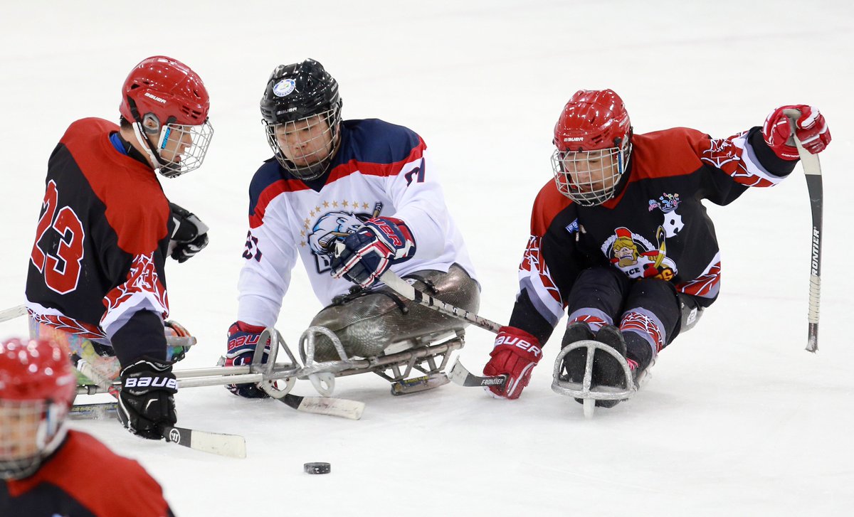 kosadpr's tweet image. [2월 14일 아이스하키]
#전국장애인동계체육대회 #장애인체전 #장애인체육 #동계체전 #장애인스포츠 #아이스하키
#장애인스포츠의_모든것 @kpcsports 
자세한 경기 결과는 대회 홈페이지에서 확인가능합니다^^
16thwinter.koreanpc.kr