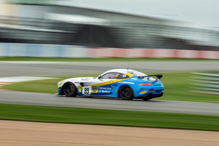 Valentine’s Day is upon us and what better than to show you our @mercedesamg GT4 she’s a beauty 🥰 and she’s got a feistiness to her #mercedesbenzamg #sandownmercedes #brookspeed #womeninmotorsport #protechnikamotorsport #ncme #boltonuni #mercedesamg #valentinesday