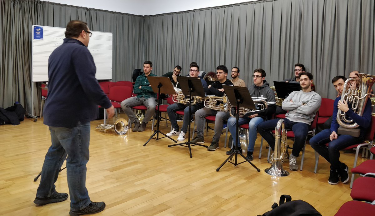 LowBrass_Store's tweet photo. Desde #LowBrassStore queremos dar la bienvenida al gran músico que protagoniza el @MiraphoneGerman #Tuba Tour; @pablotuba25.

¡Es todo un honor! 🤗 https://t.co/Lp73lVltSW