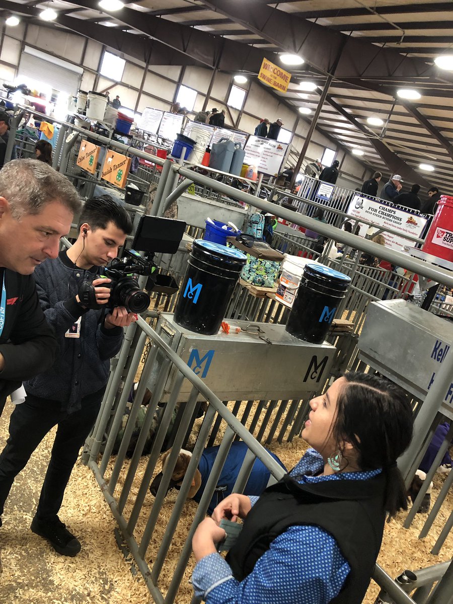 Had so much fun watching Briana show in San Antonio this week! She was even asked to do an interview over her experience exhibiting goats.

Way to represent CP FFA! 💚💙